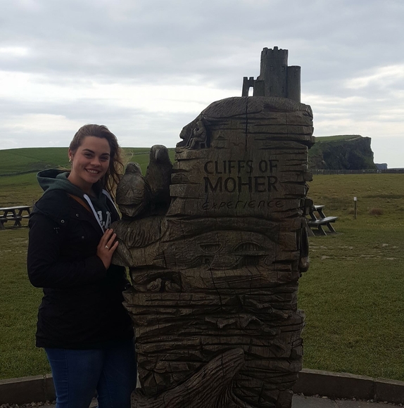 Meet your Posher, Elizabeth - Picture 1 of 1